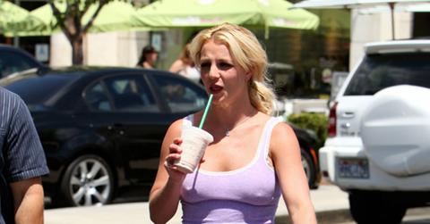 2010__08__Britney_Spears_Aug2_807.jpg