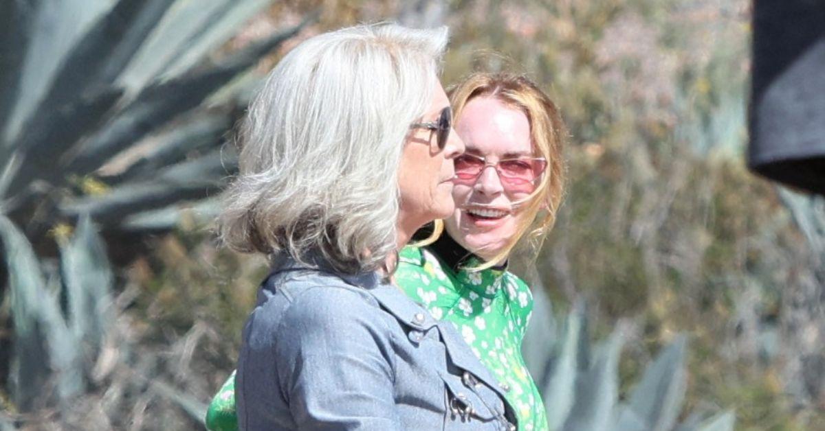 Photo of Lindsay Lohan and Jamie Lee Curtis