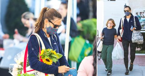 jennifer garner shopping at farmers market