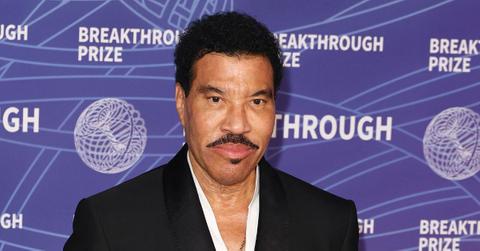 lionel richie postpones shows