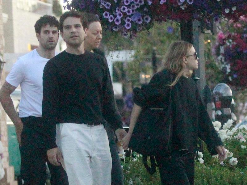 Ashley Olsen MARRIES longtime beau Louis Eisner during secret ceremony