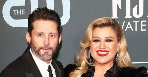 kelly clarkson struggling single life no spark ex husband brandon blackstock split