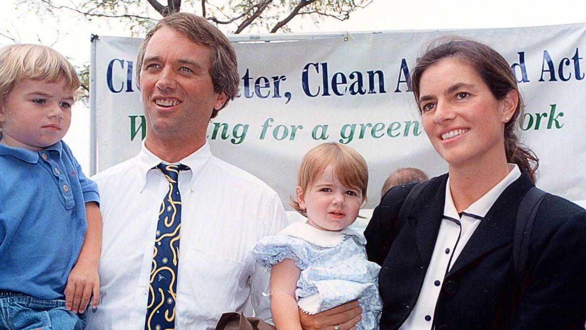 Image of Robert F. Kennedy Jr. and his late second wife, Mary, had past ties to Jeffrey Epstein and Ghislaine Maxwell.