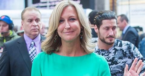 Lara spencer engaged
