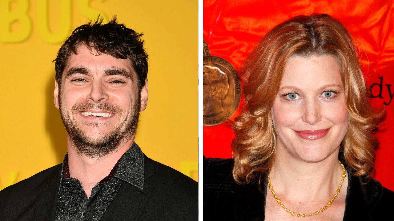 Image of RJ Mitte, Anna Gunn