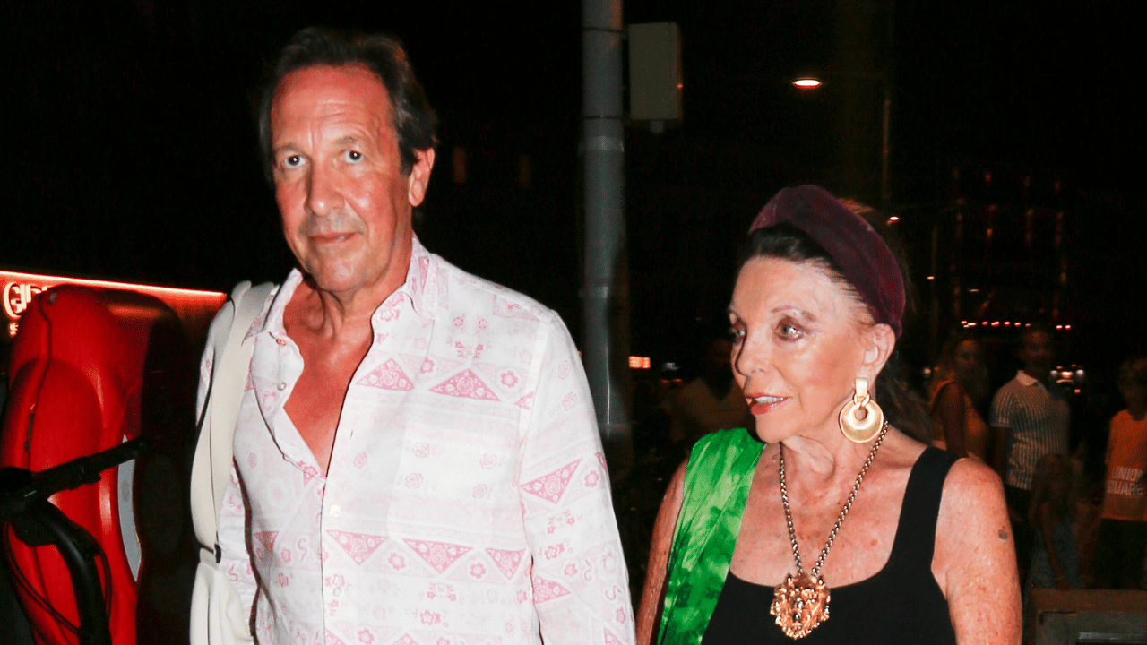 Joan Collins