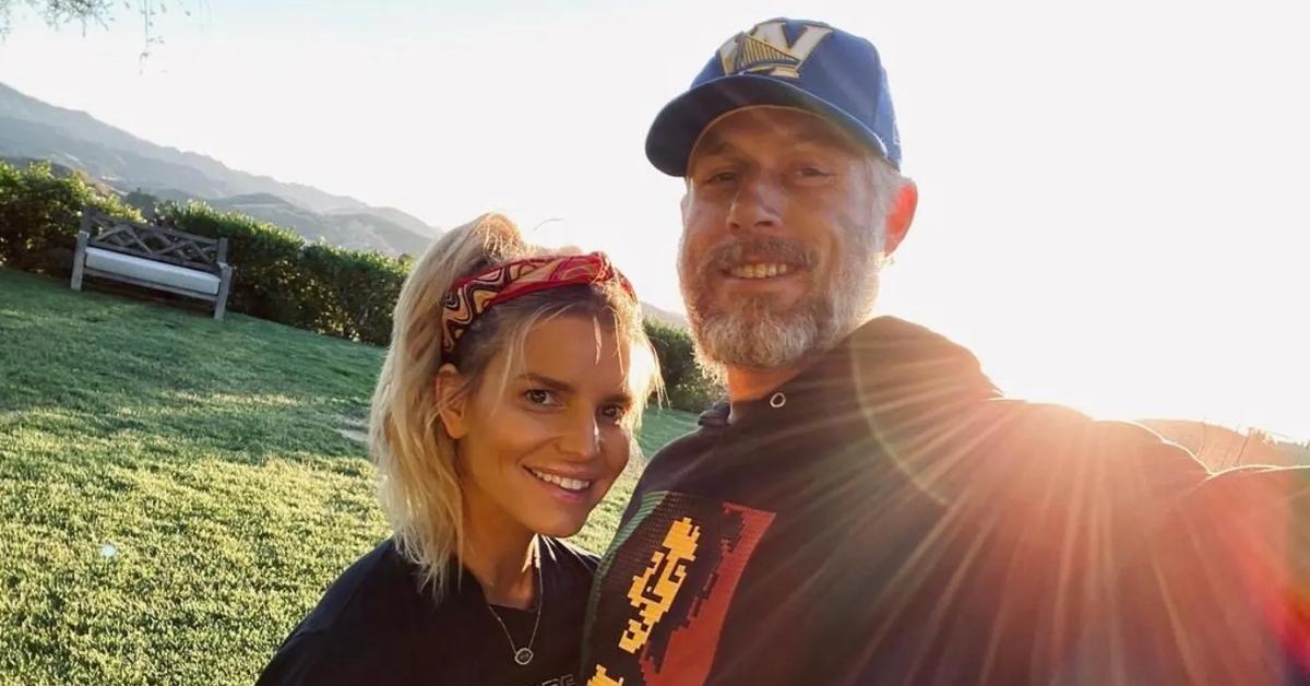 jessica simpson contemplating expanding education after eric johnson split