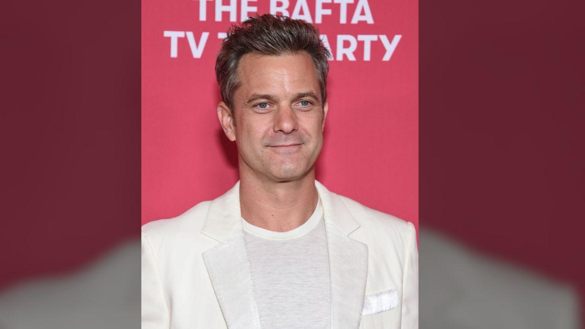 Photo of Joshua Jackson