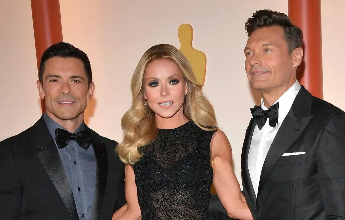 Ryan Seacrest last day: 'Live' team, Kelly Ripa bid farewell to Ryan after  six years as co-host; Mark Consuelos joins Monday - ABC7 Chicago