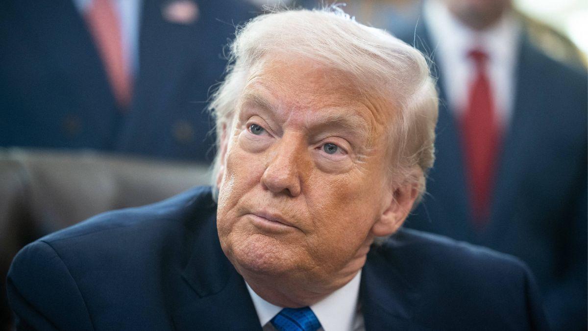 image of Donald Trump labeled the Grammys 'unwatchable.'