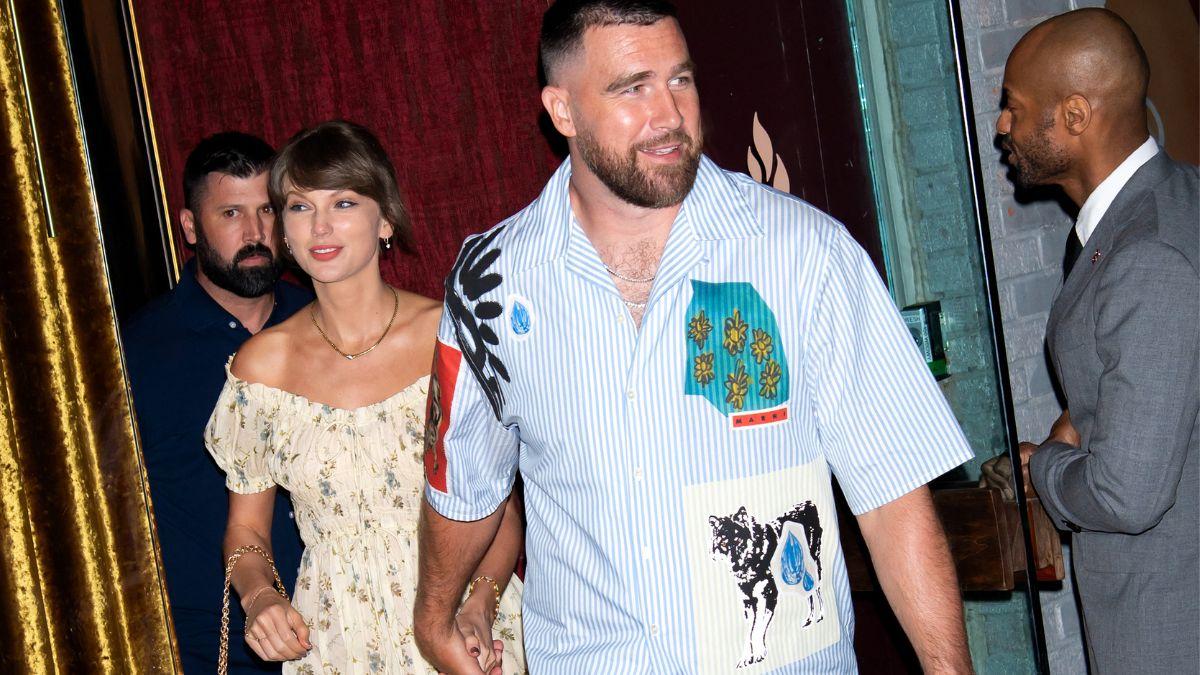 Photo of Taylor Swift and Travis Kelce
