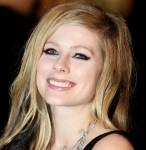 2010__05__okmagazine_avril lavigne 146×150.jpg