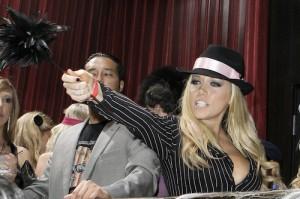 2010__10__Kendra Wilkinson_LAX Nightclub_Judging_10.30.10 300×199.jpg