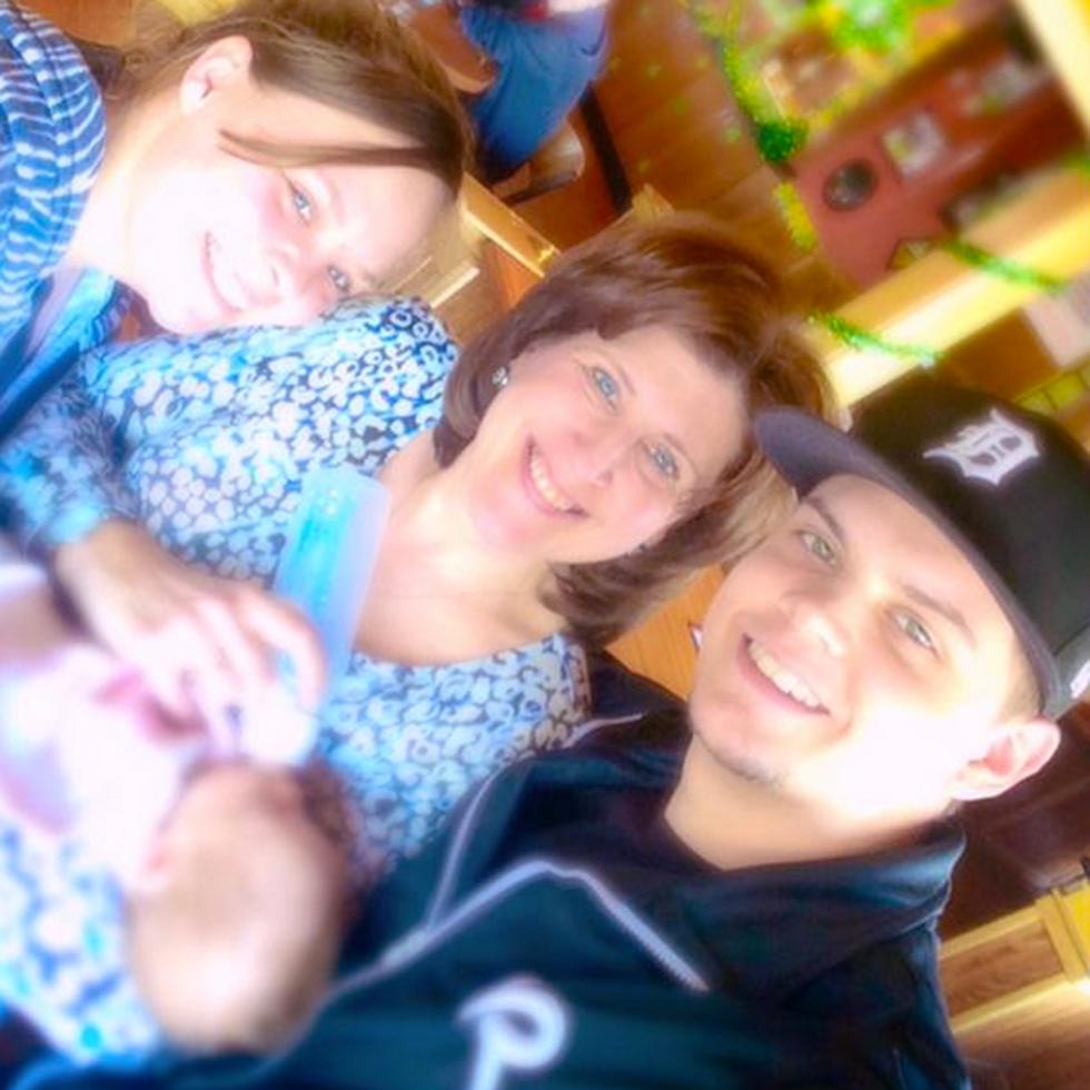 Catelynn lowell birthday lunch nova