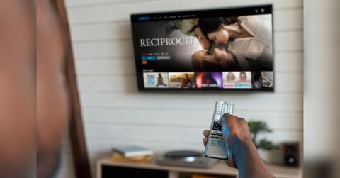 reality stars who play big the high stakes decisions behind their fame