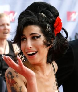 2010__09__okmagazine horoscopes amywinehouse 253&#215;300.jpg