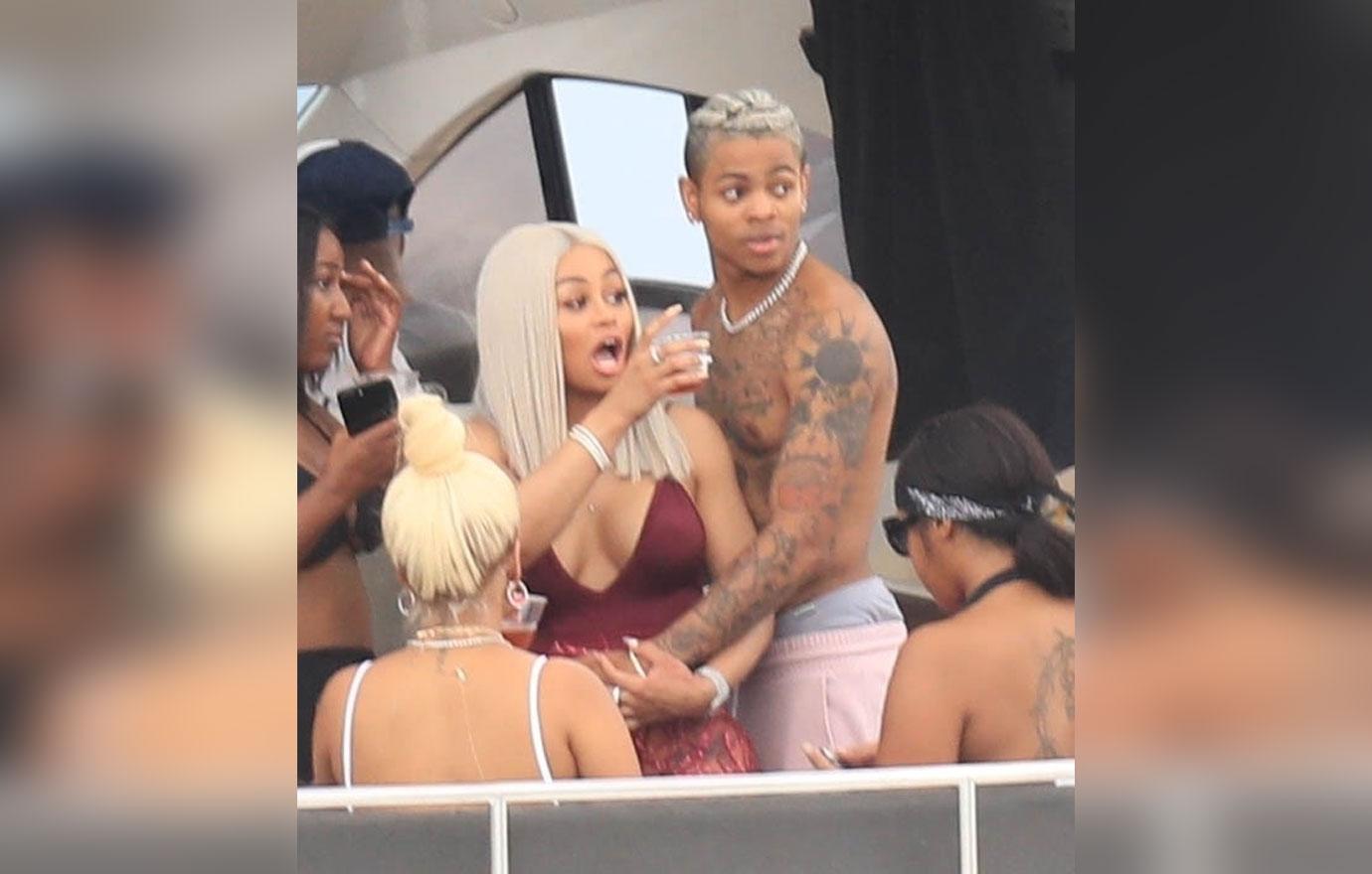 Blac Chyna Is Neatly Naked & Shows Serious PDA With Boyfriend Mechie
