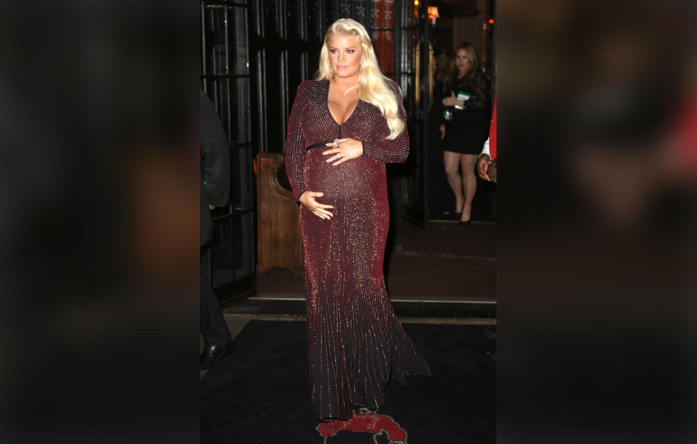 Jessica Simpson Baby Bump Sparkles in Red Gown