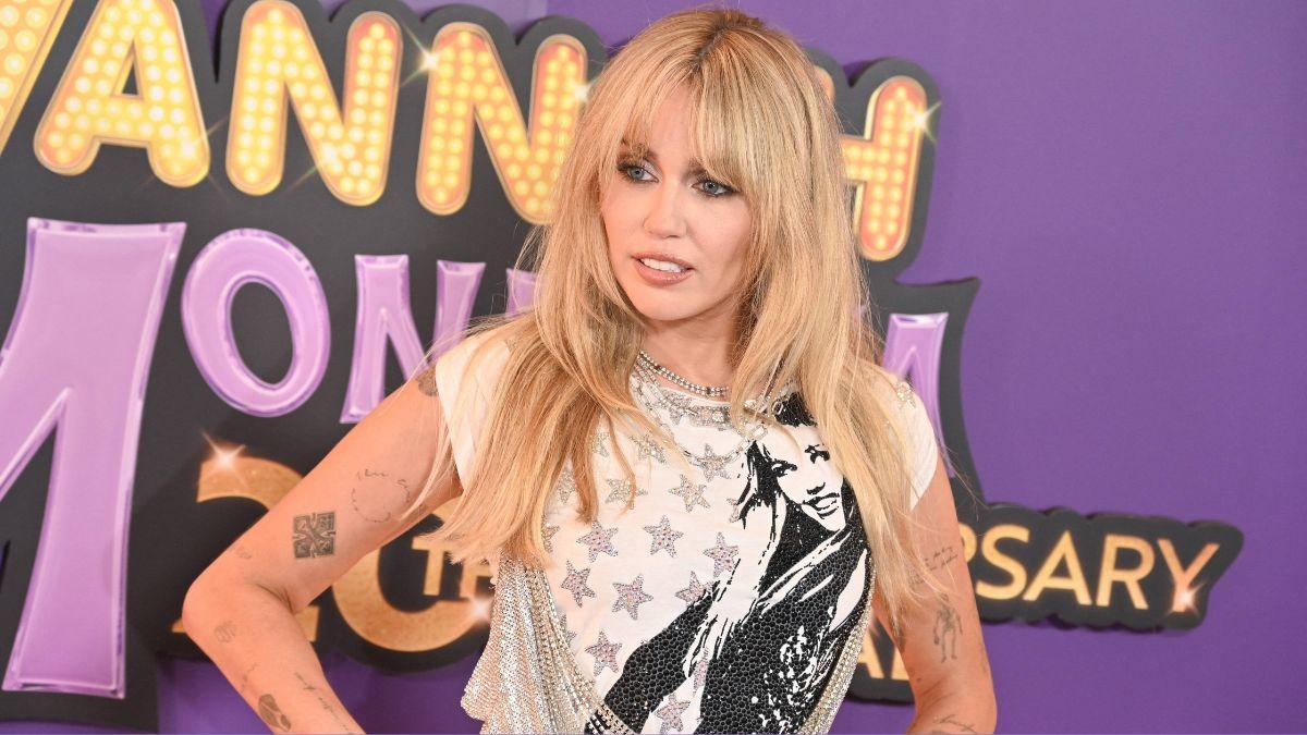 Image of Miley Cyrus was estranged from dad Billy Ray for some time.