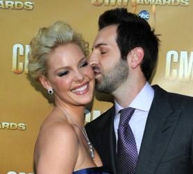 2010__11__josh_kelley_nov11 278×300.jpg