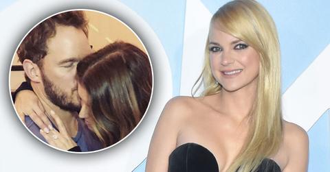 Ana Faris Congrats Chris Pratt PP