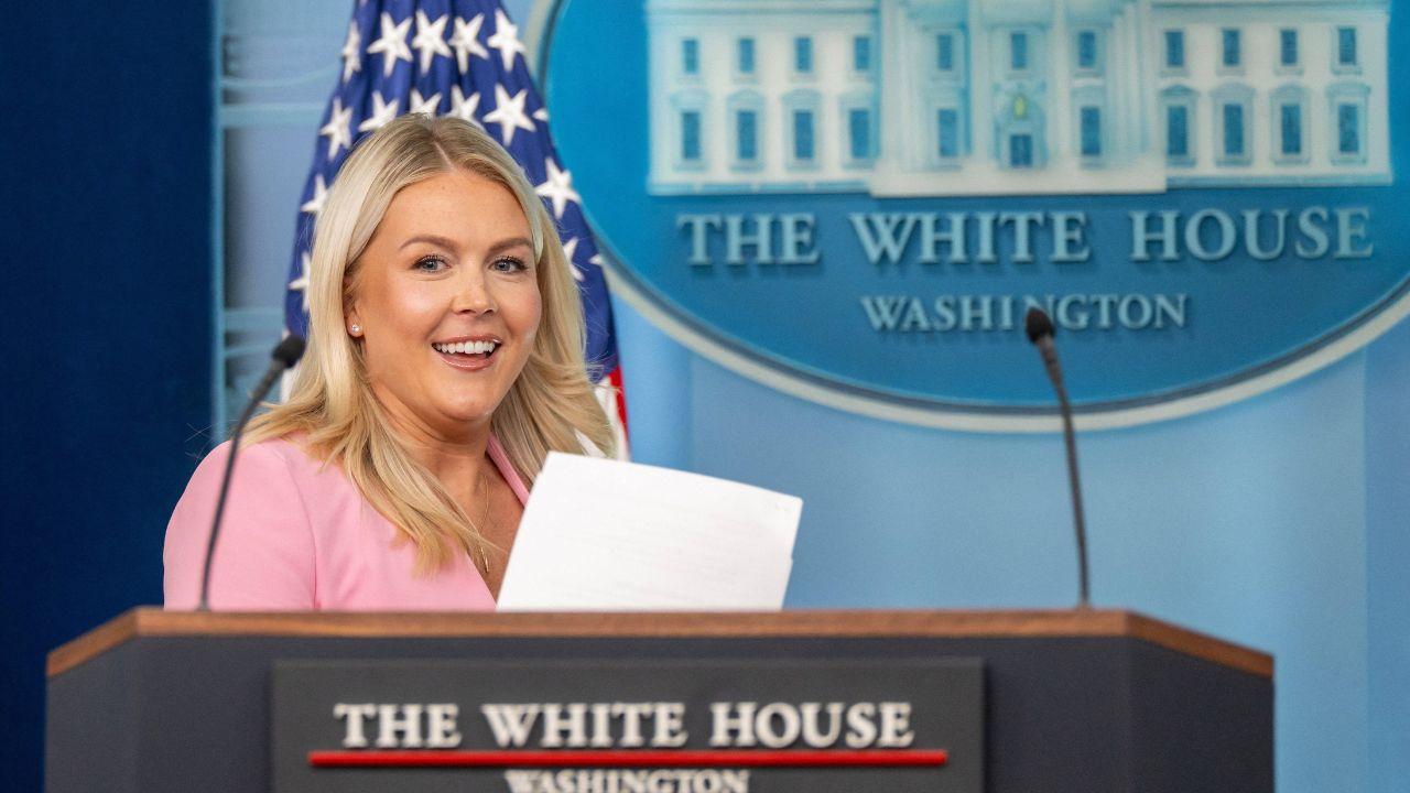 Photo of Donald Trump made questionable comments about Karoline Leavitt.