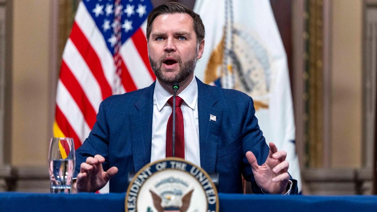 image of J.D. Vance's wife is pregnant with their fourth child. 