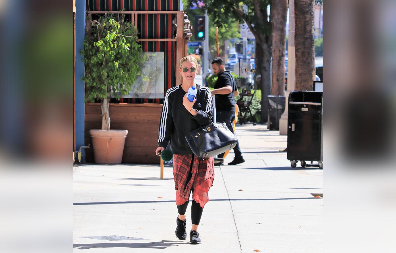 Ashlee Simpson out and about in Los Angeles, CA