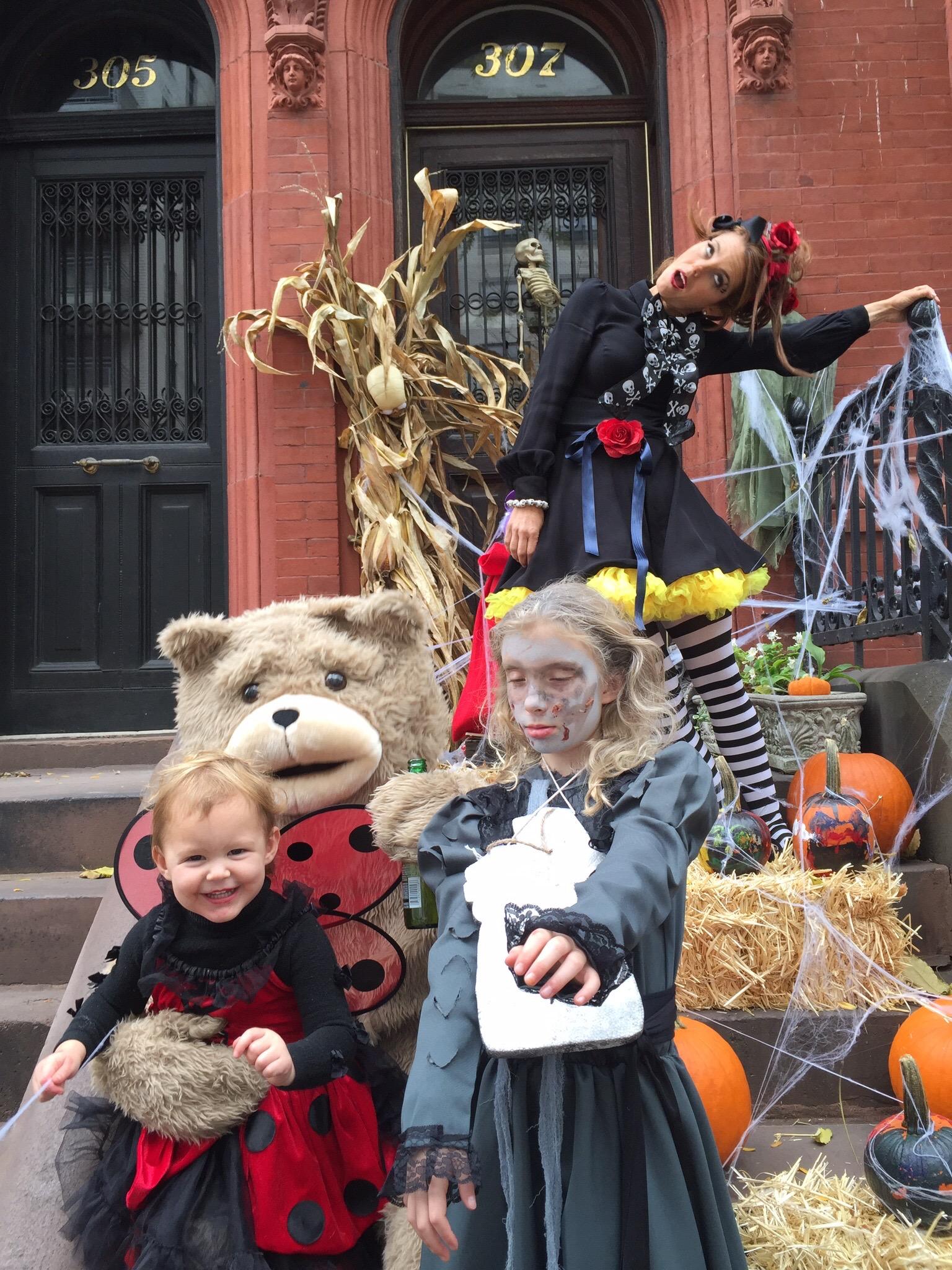 Bloomberg TV Host Stephanie Ruhle ‘Ruhles’ Halloween In New York City!