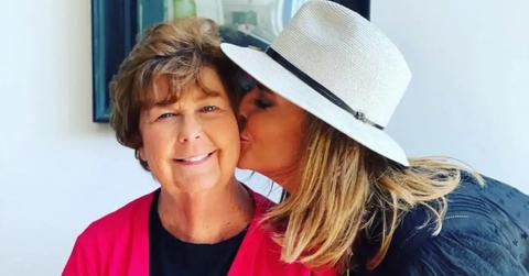 photo of savannah guthrie and mom nancy guthrie