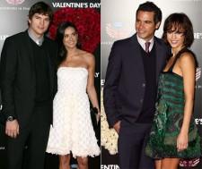 2010__02__vday_couples_main 225×189.jpg