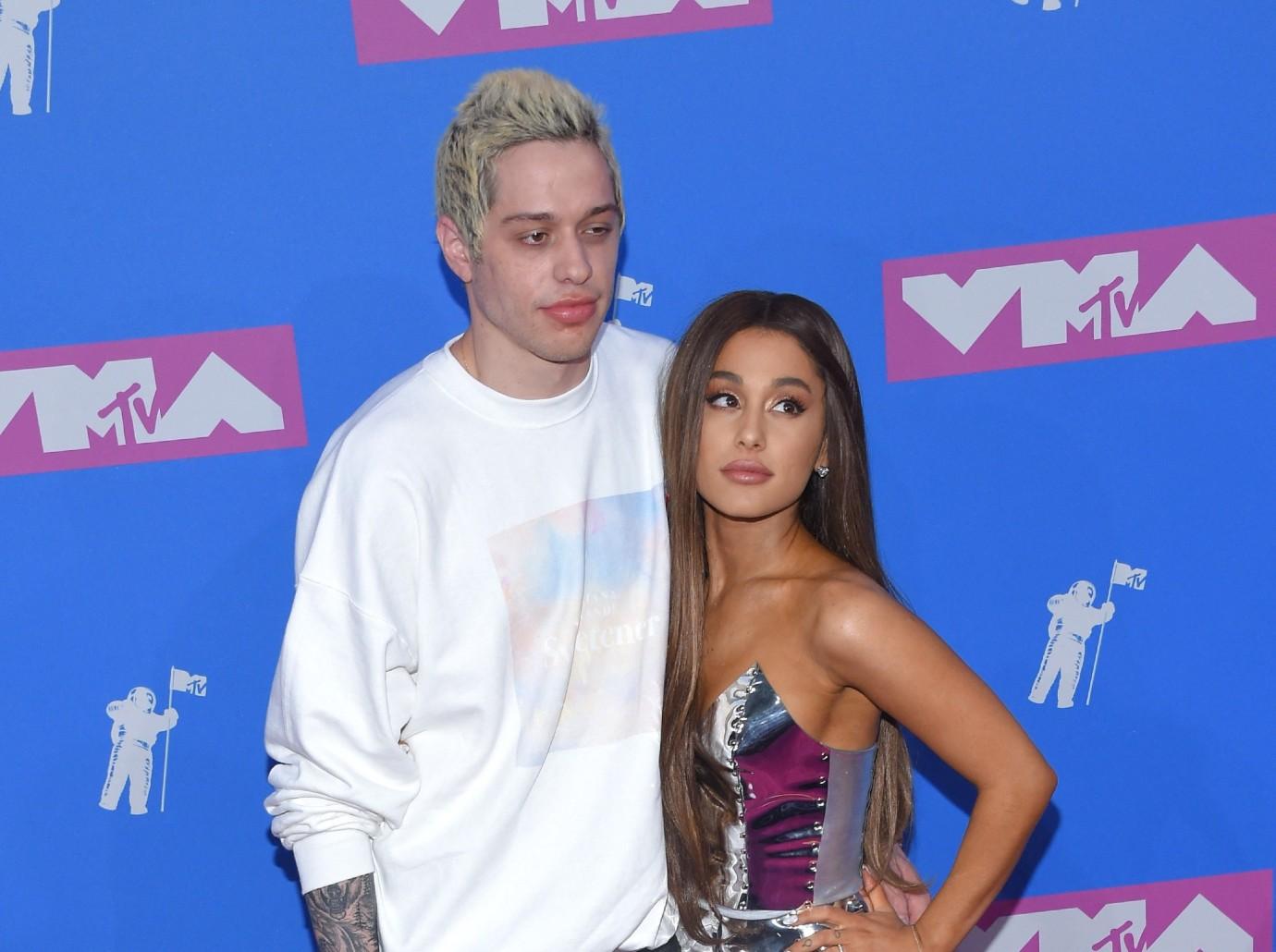 pete davidson not player dating women not crazy