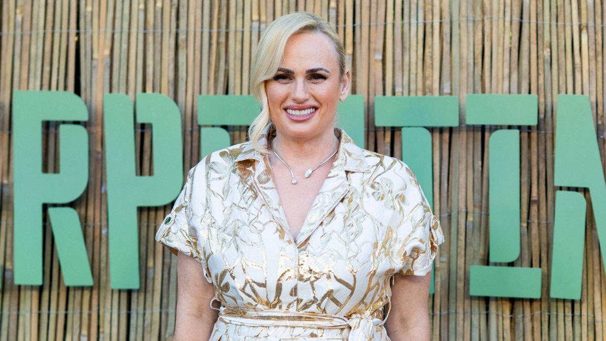 image of The star splashed in turquoise water with friends.