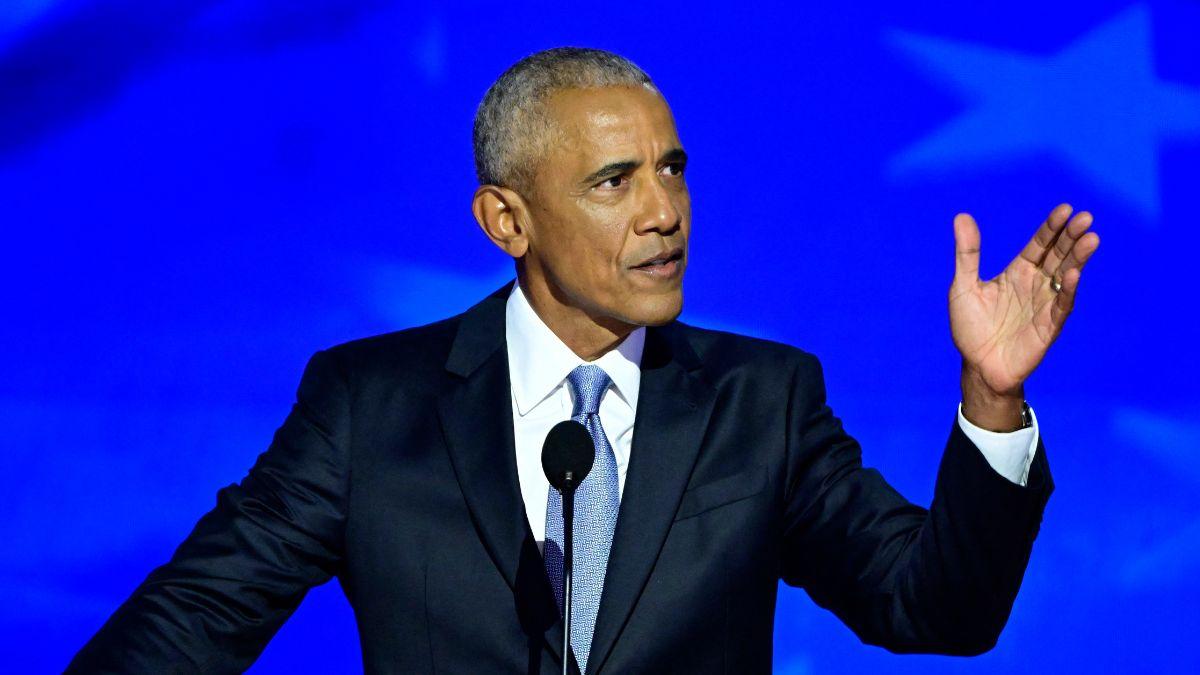 Image of Barack Obama called Donald Trump's 'obsession' with him a 'strange thing.'