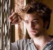 2009__12__rob_pattinson_mainhoriz 225&#215;215.jpg