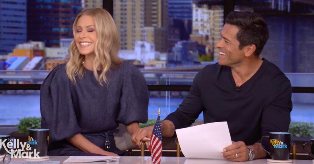 mark consuelos kelly ripa stunned men zipping front skin live watch