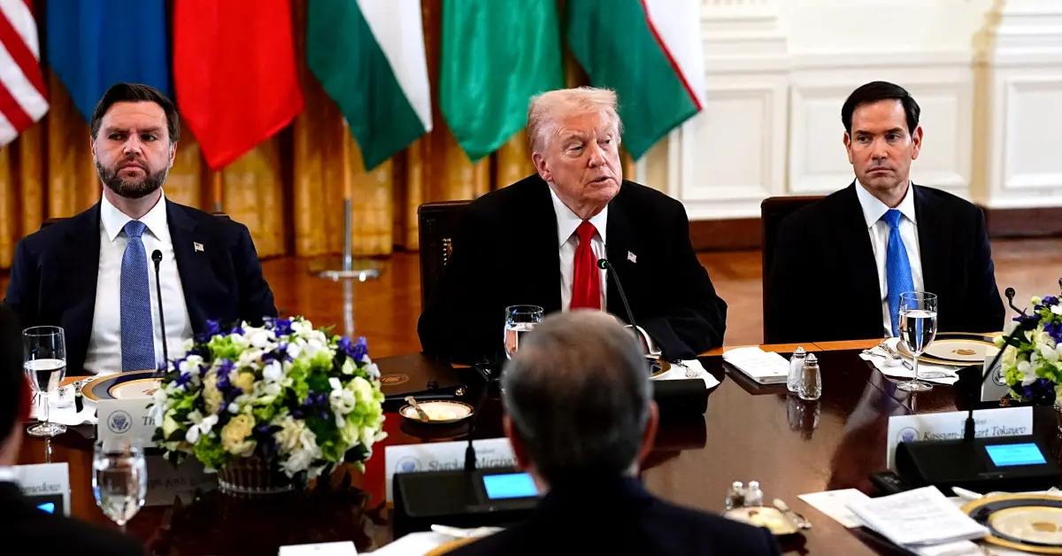 Photo of J.D. Vance claimed Trump 'doesn't have an off switch.'