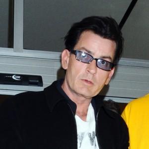 2011__03__Charlie_Sheen_March7news_10 300&#215;300.jpg