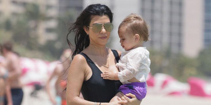 Kourtney kardashian beach bikini body miami mason penelope reign