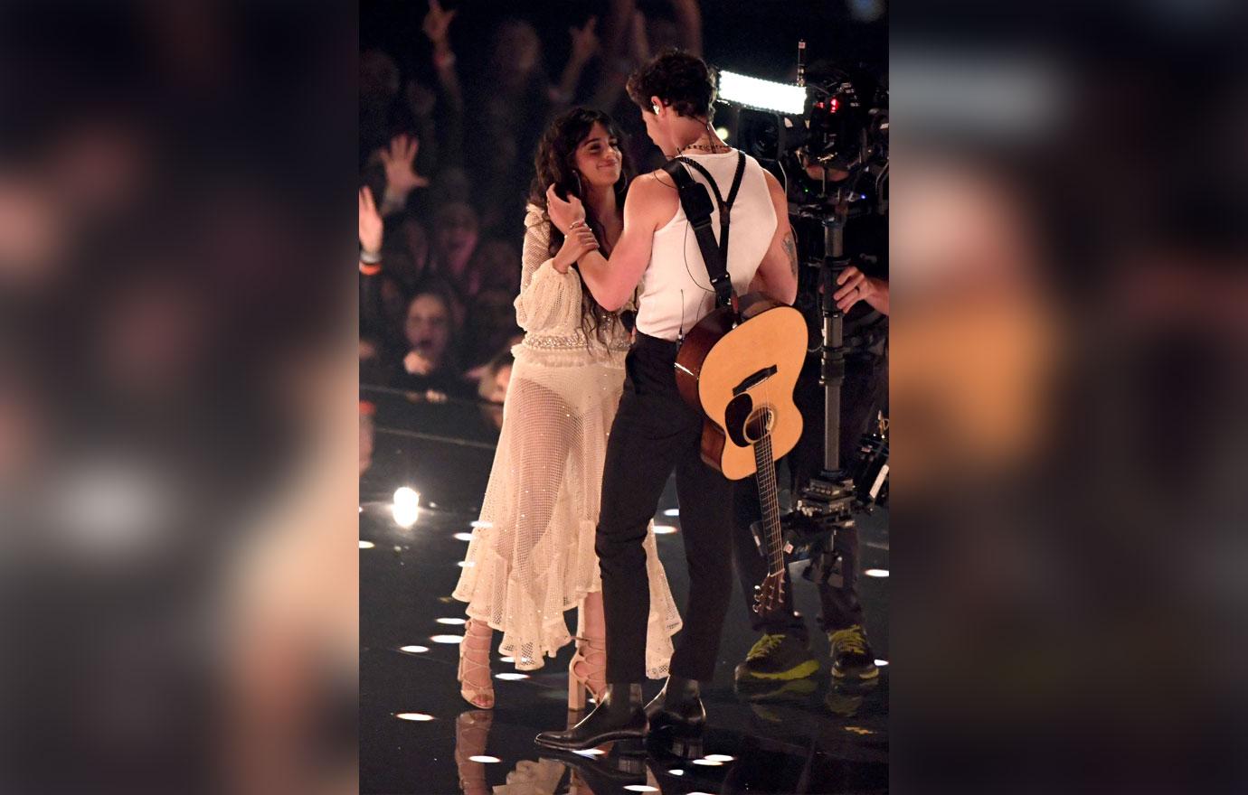 Camila Cabello & Shawn Mendes