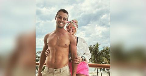 miranda lambert husband brendan mcloughlin thirst trap photos