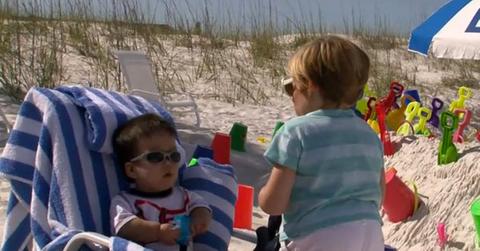 The little couple will beach