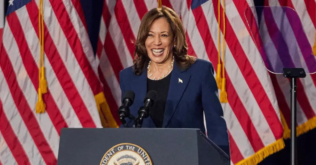 donald trump doubles down comments kamala harris race truth social