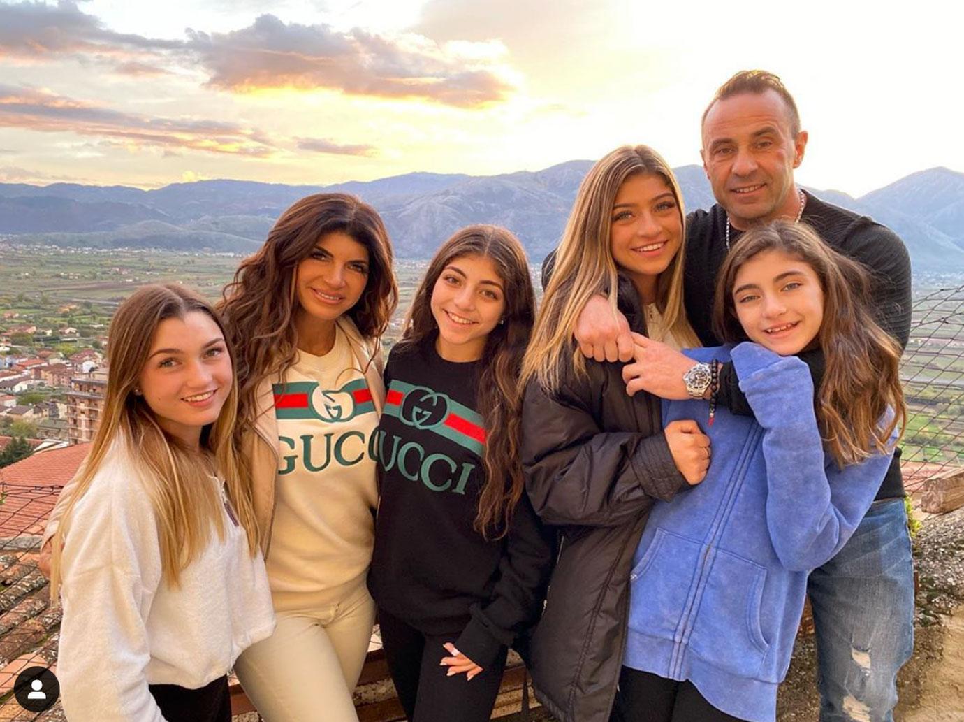 Joe And Teresa Giudice With Daughters In Italy New Job