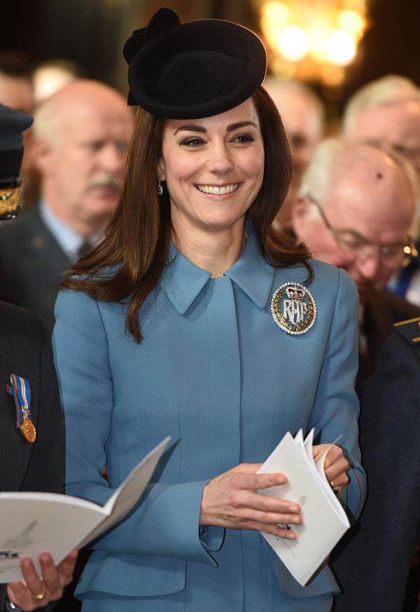 Kate middleton eyebrows appearance style 03