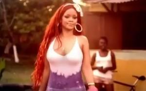2011__06__Rihanna_June1newsnea 300×187.jpg