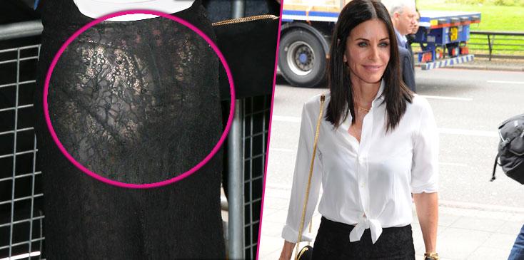 kourteney cox wardrobe malfunction