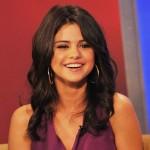 2011__07__Selena_Gomez_July19 150×150.jpg