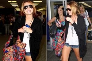 2010__08__Miley_Cyrus_Aug31_1m 300×199.jpg