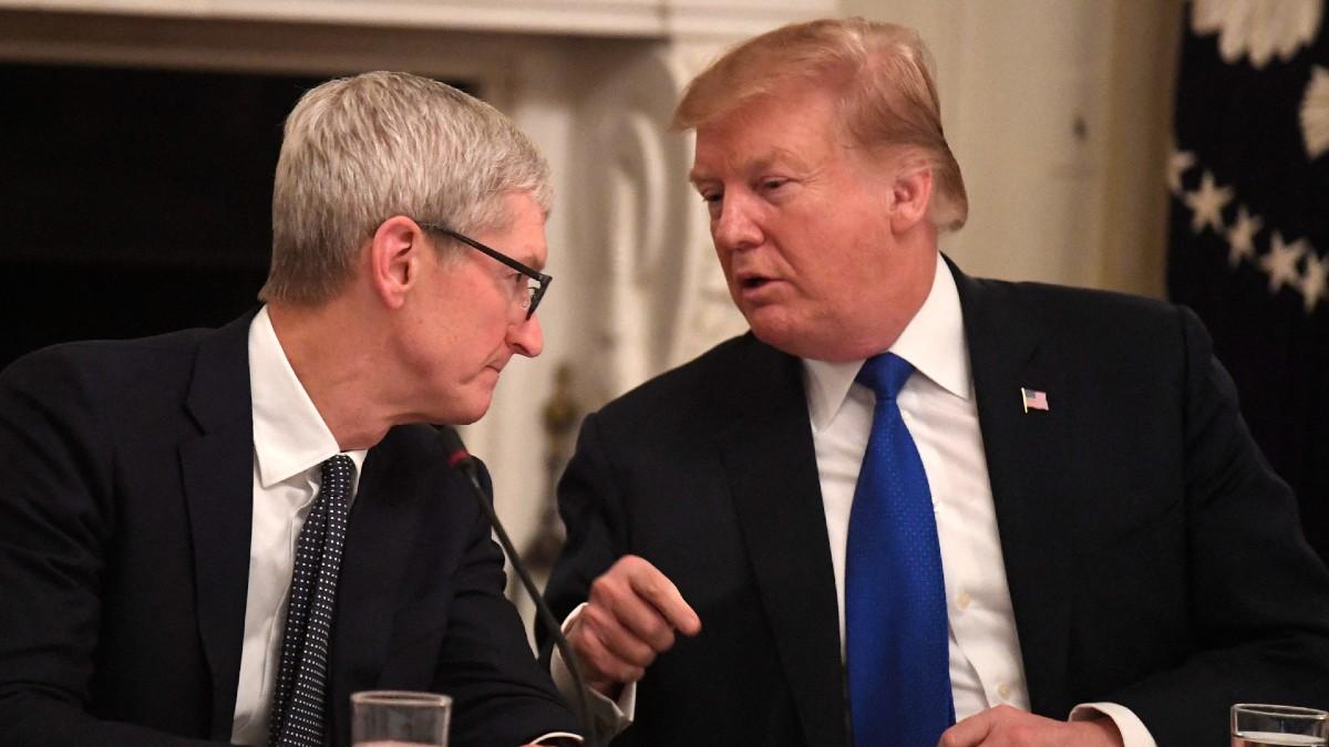 image of Donald Trump recalled his relationship with Tim Cook via Truth Social. 